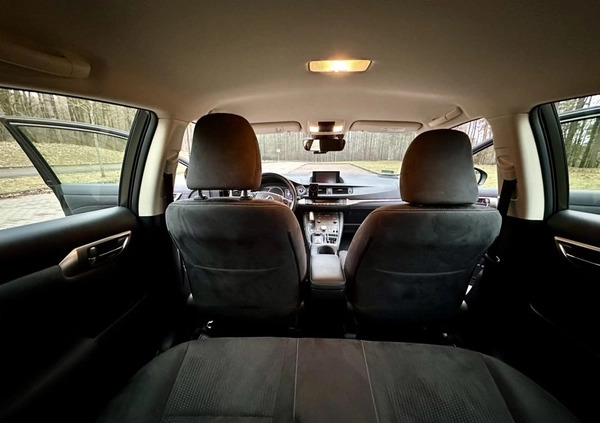 Lexus CT cena 96500 przebieg: 42200, rok produkcji 2019 z Augustów małe 497